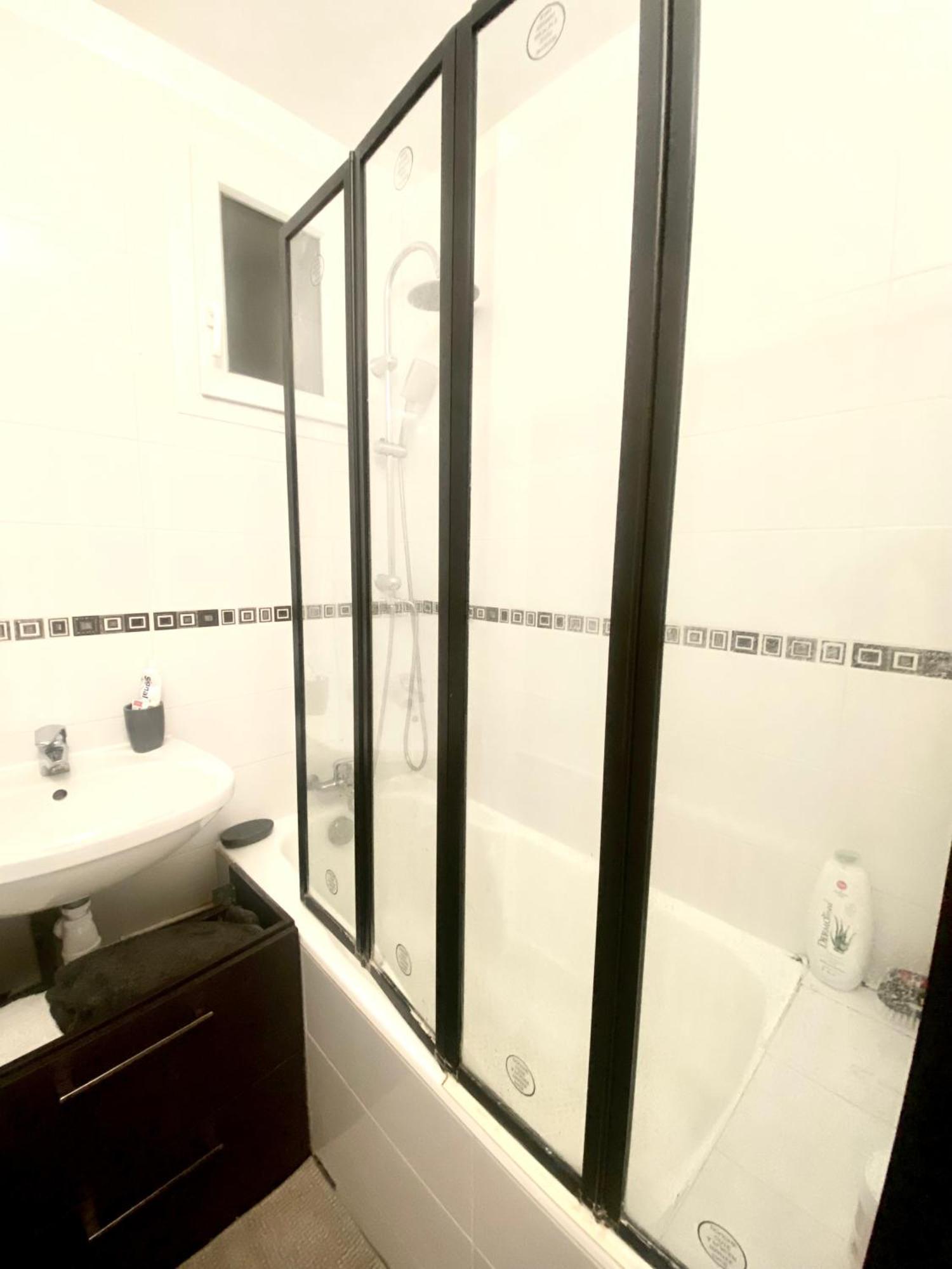 Appartement De 3 Chambres Ris-Orangis Eksteriør billede